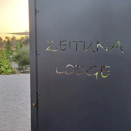 Zeituna Casa Carolea Nyaraló *
